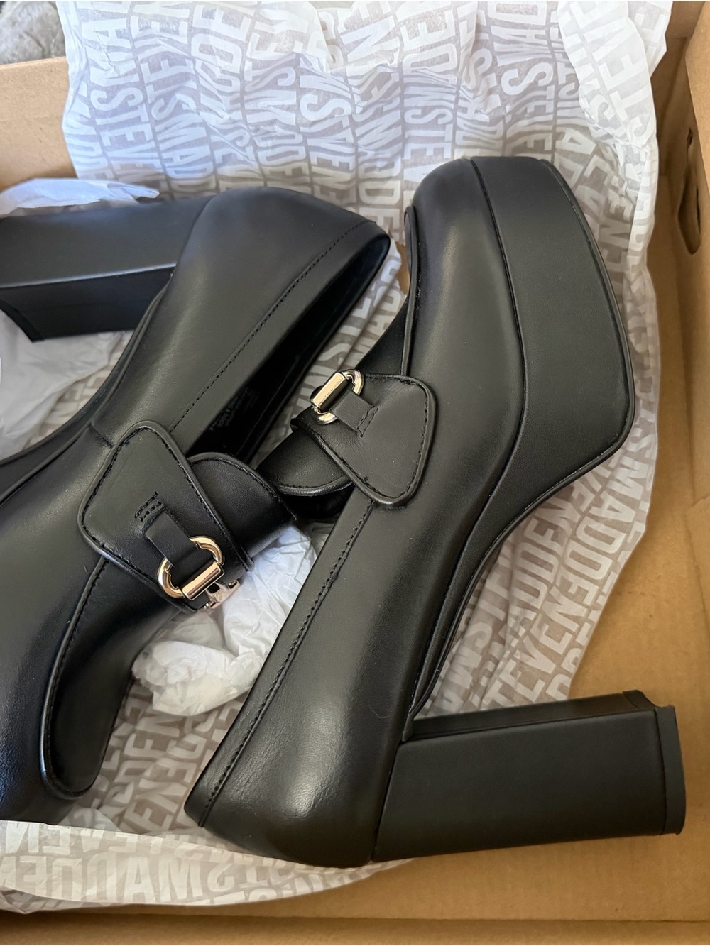 Steve Madden Black Platform Loafers Heels with Gold Buckle